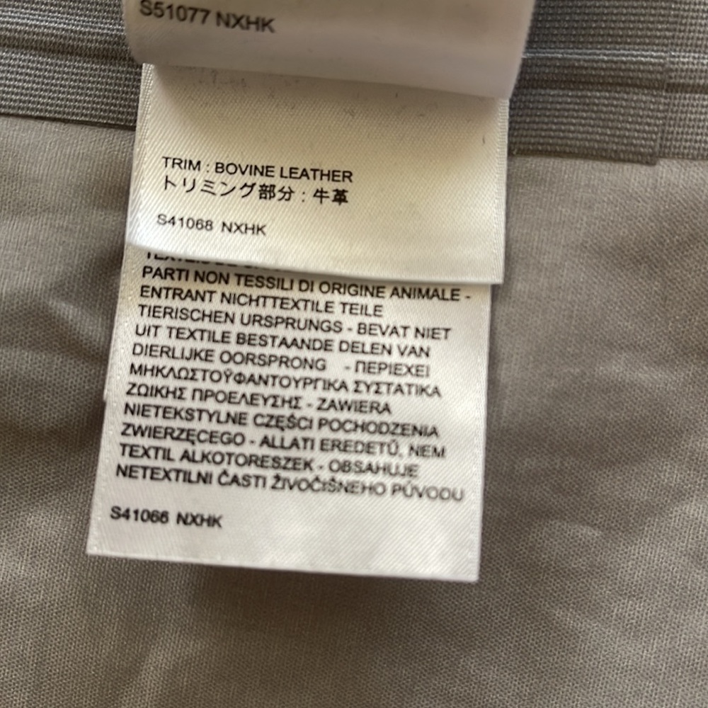 MADE & CRAFTED RARE Levi’s Rain Jacket size 0 - trim BOVINE LEATHER - GOOD C - Picture 17 of 17